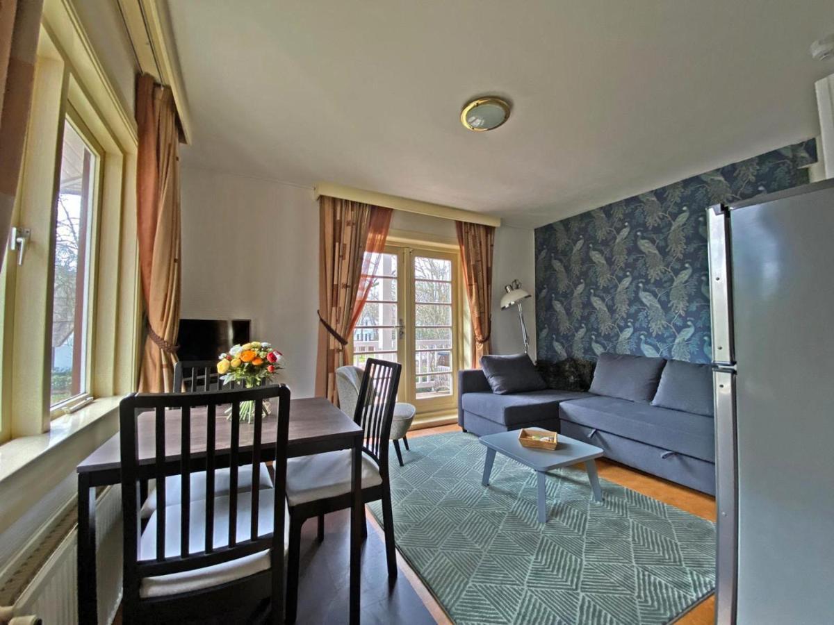 Villa Prinsenhof # Zestien Bergen Buitenkant foto
