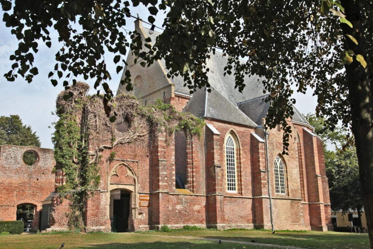 Villa Prinsenhof # Zestien Bergen Buitenkant foto